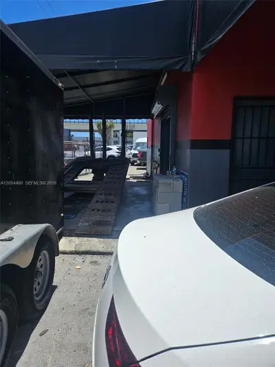 Profitable Auto Body Shop with Two Professional Spray Booths
