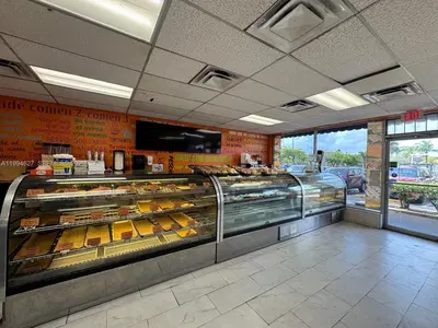 Profitable Bakery Cafe with a Long Term Below Market Lease