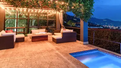 Profitable Deck  Outdoor Living Contractor with Robust Project Pipeline