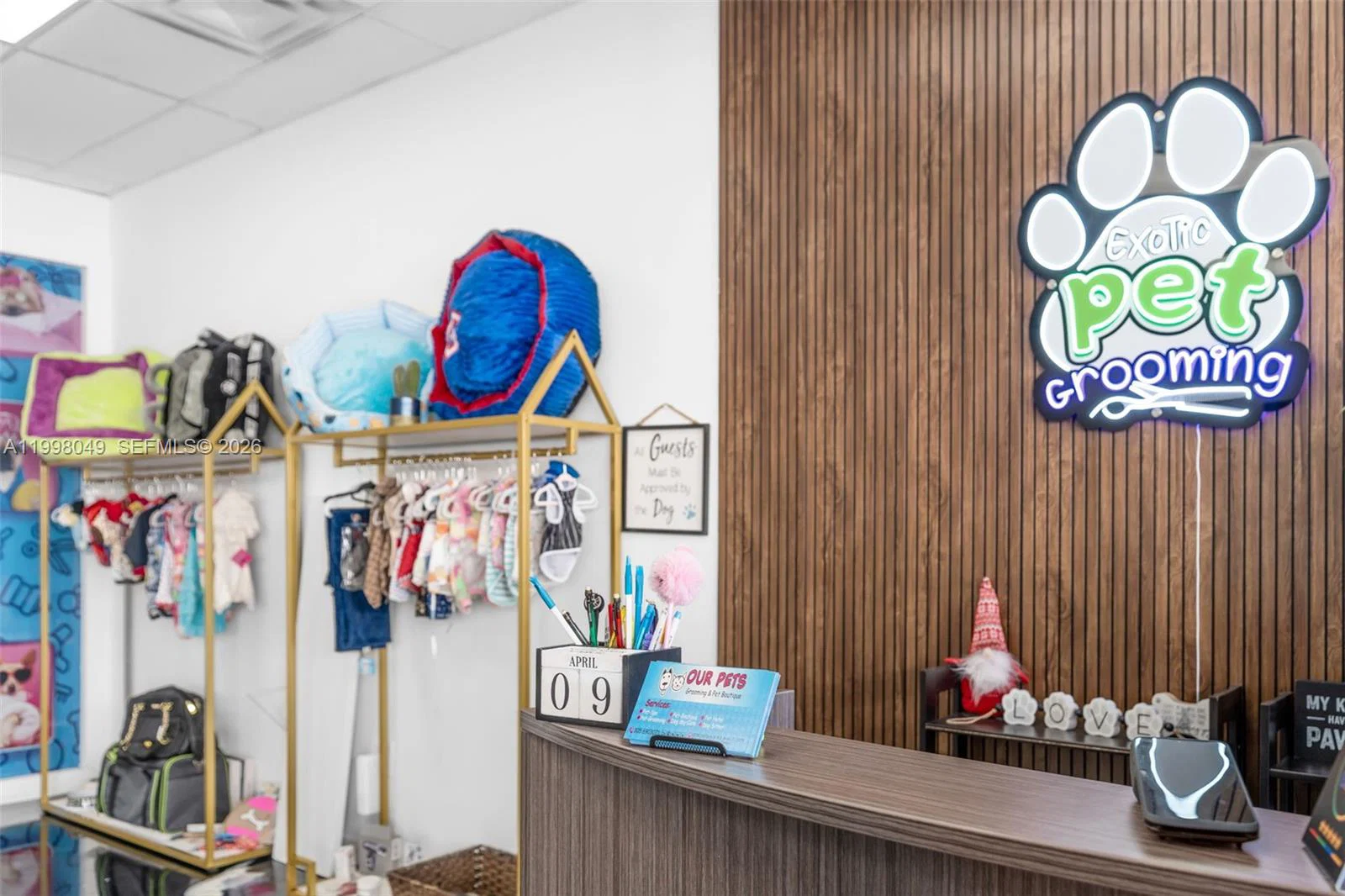 Established Pet Grooming Business with Loyal Client Base