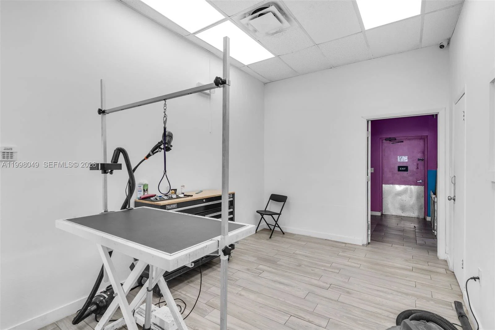 Established Pet Grooming Business with Loyal Client Base