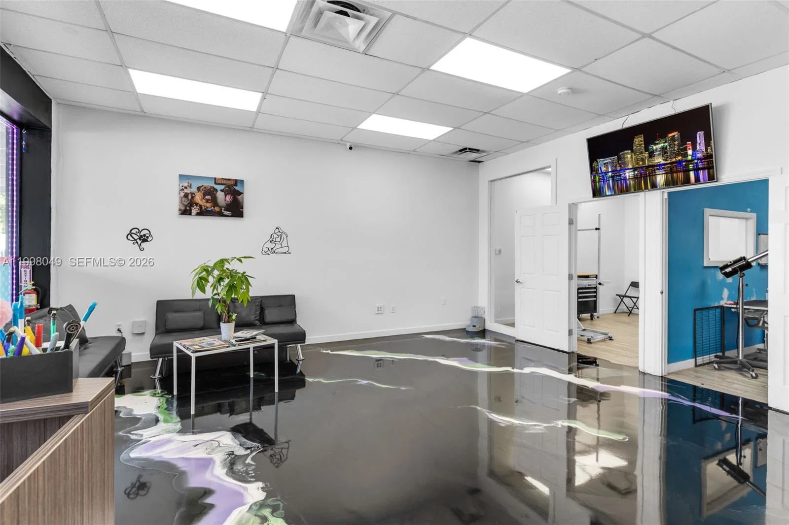 Established Pet Grooming Business with Loyal Client Base