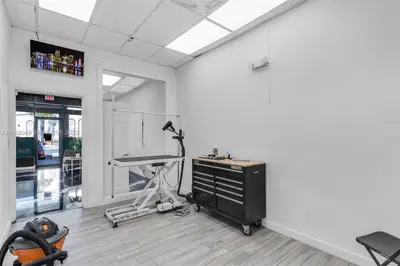 Established Pet Grooming Business with Loyal Client Base