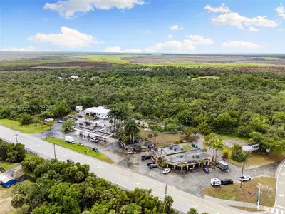 Premier Gas Station Business with High Traffic Location