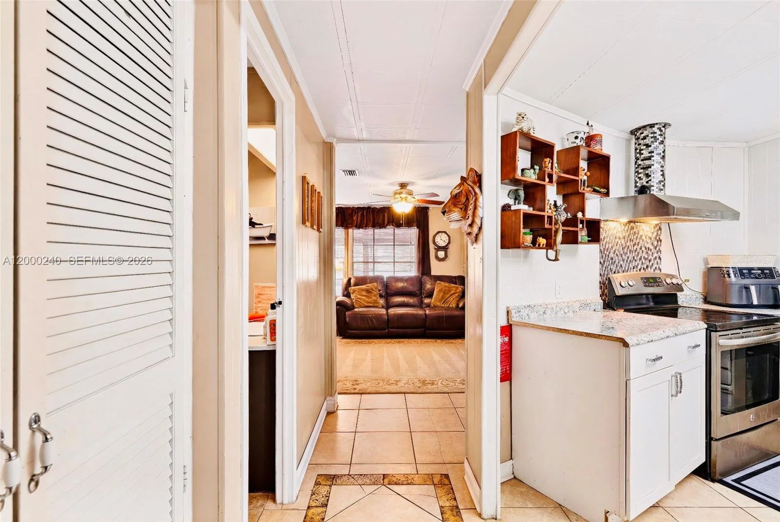 Established Petting Zoo with Extensive Animal Infrastructure