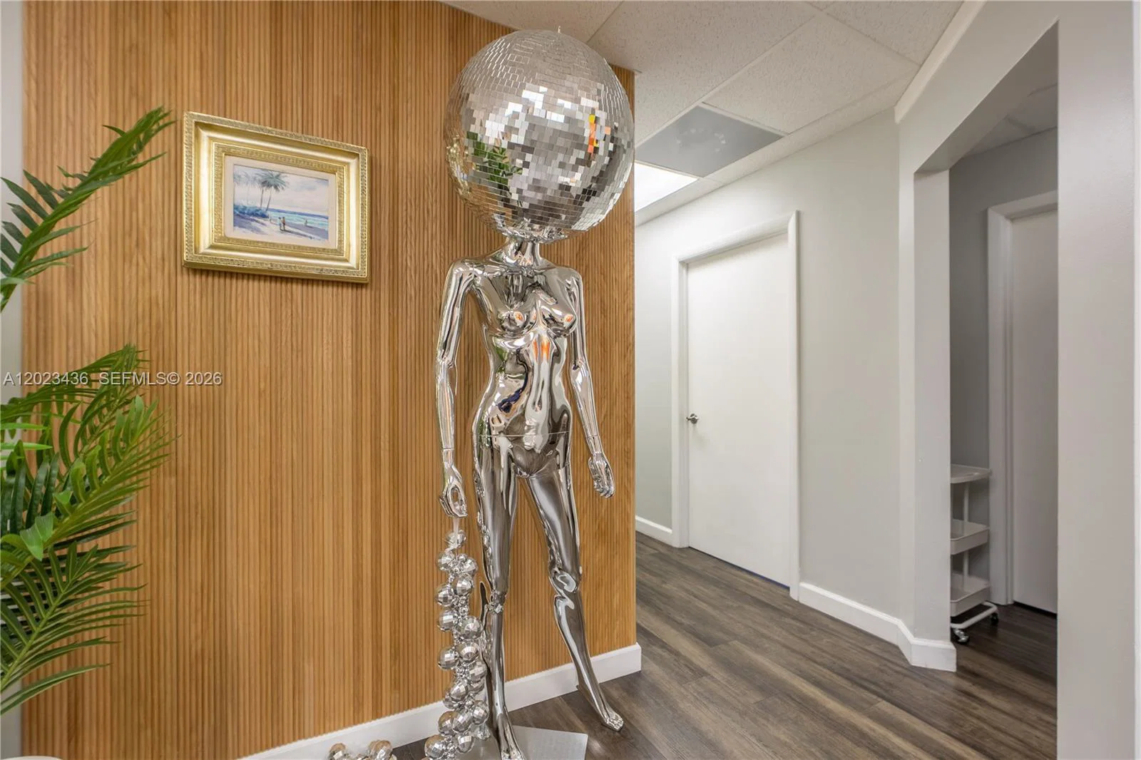 Thriving Aesthetic  Beauty Studio with Sublease Income