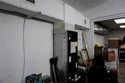 Valuable 4COP Liquor License and Essential FFE Package