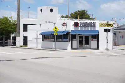 Complete Liquor Store Assets with Valuable 3PS Quota License