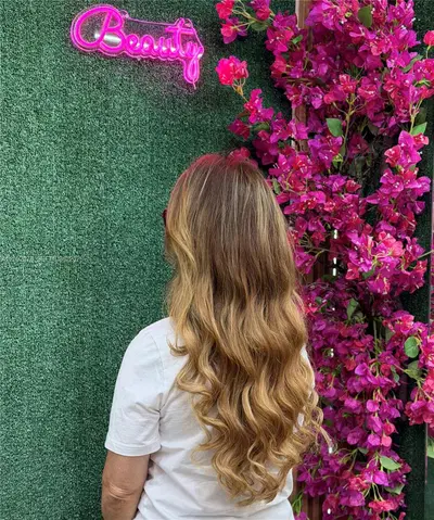 Turnkey Hair Extension and Wig Salon with Loyal Clientele