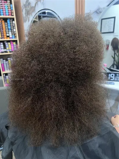 Turnkey Hair Extension and Wig Salon with Loyal Clientele