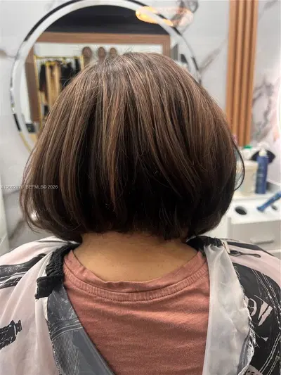 Turnkey Hair Extension and Wig Salon with Loyal Clientele