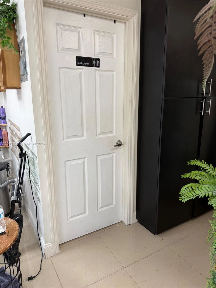 Complete Hair Salon Equipment Package with Flexible Layout