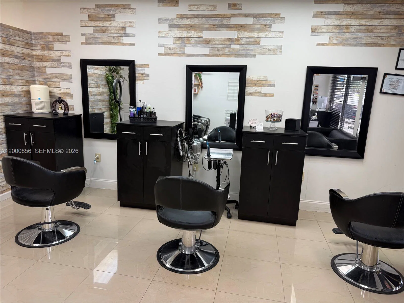 Complete Hair Salon Equipment Package with Flexible Layout