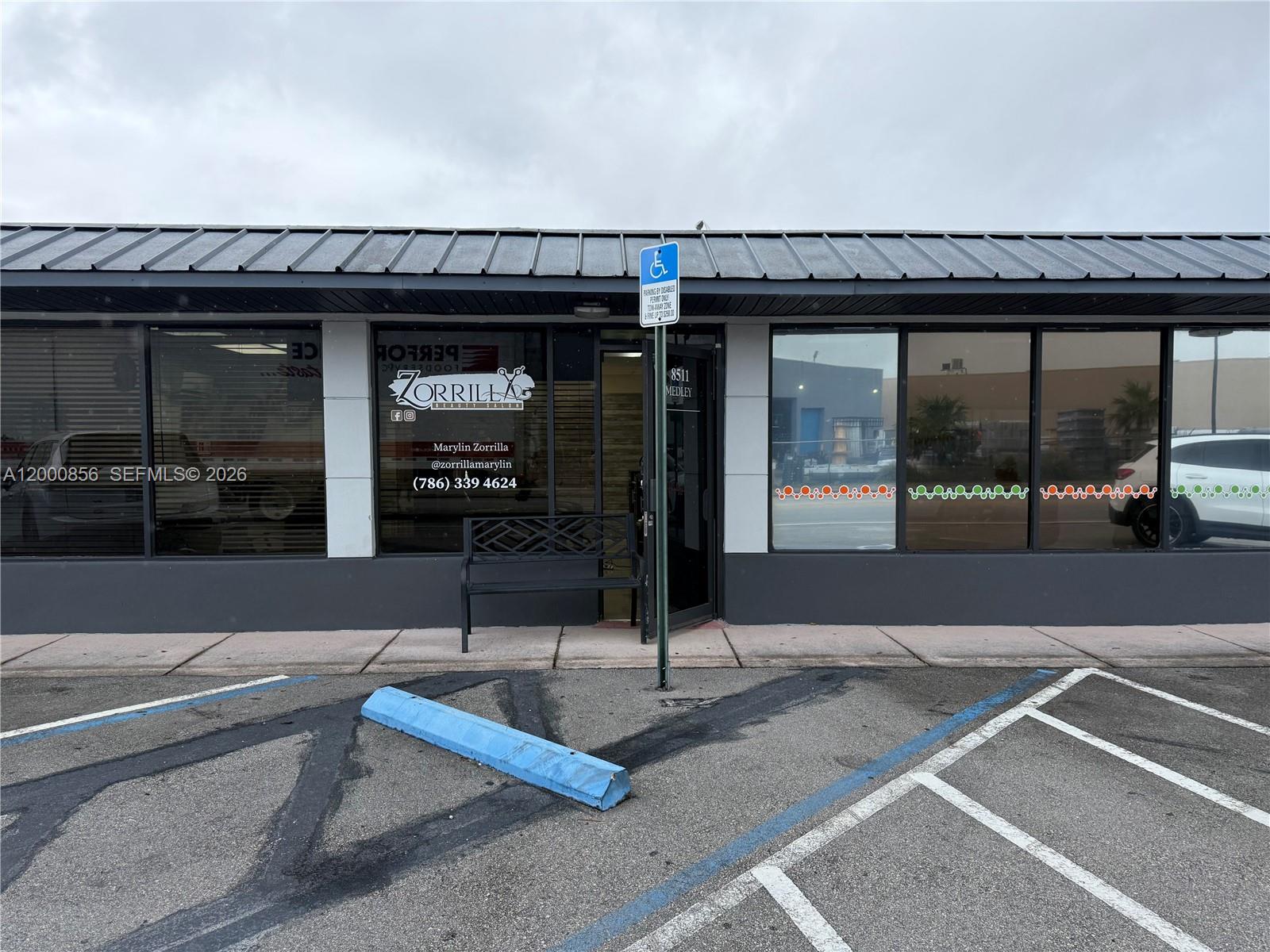 Complete Hair Salon Equipment Package with Flexible Layout