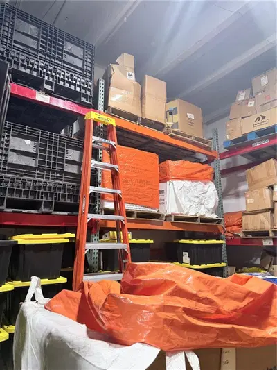 Complete Bins Resale Market Equipment and Fixtures