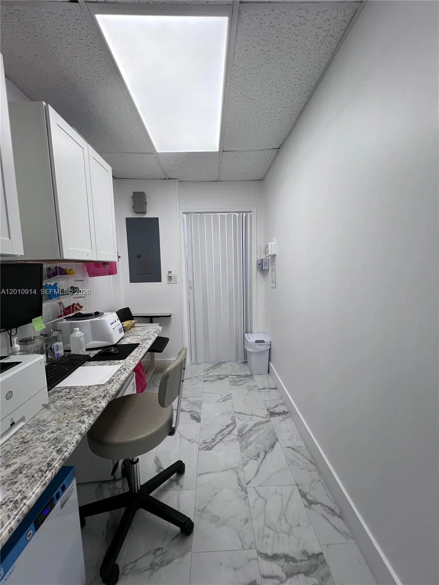 Turnkey Mixed Use Commercial Property with Active Licenses