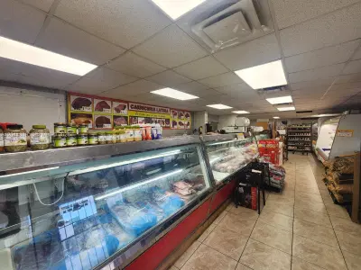 Profitable Deli Convenience and Liquor Store with Multiple Income Streams