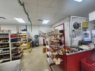 Profitable Deli Convenience and Liquor Store with Multiple Income Streams