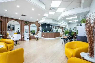 Luxury Salon Assets with High End Finishes and Custom Fixtures