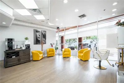 Luxury Salon Assets with High End Finishes and Custom Fixtures