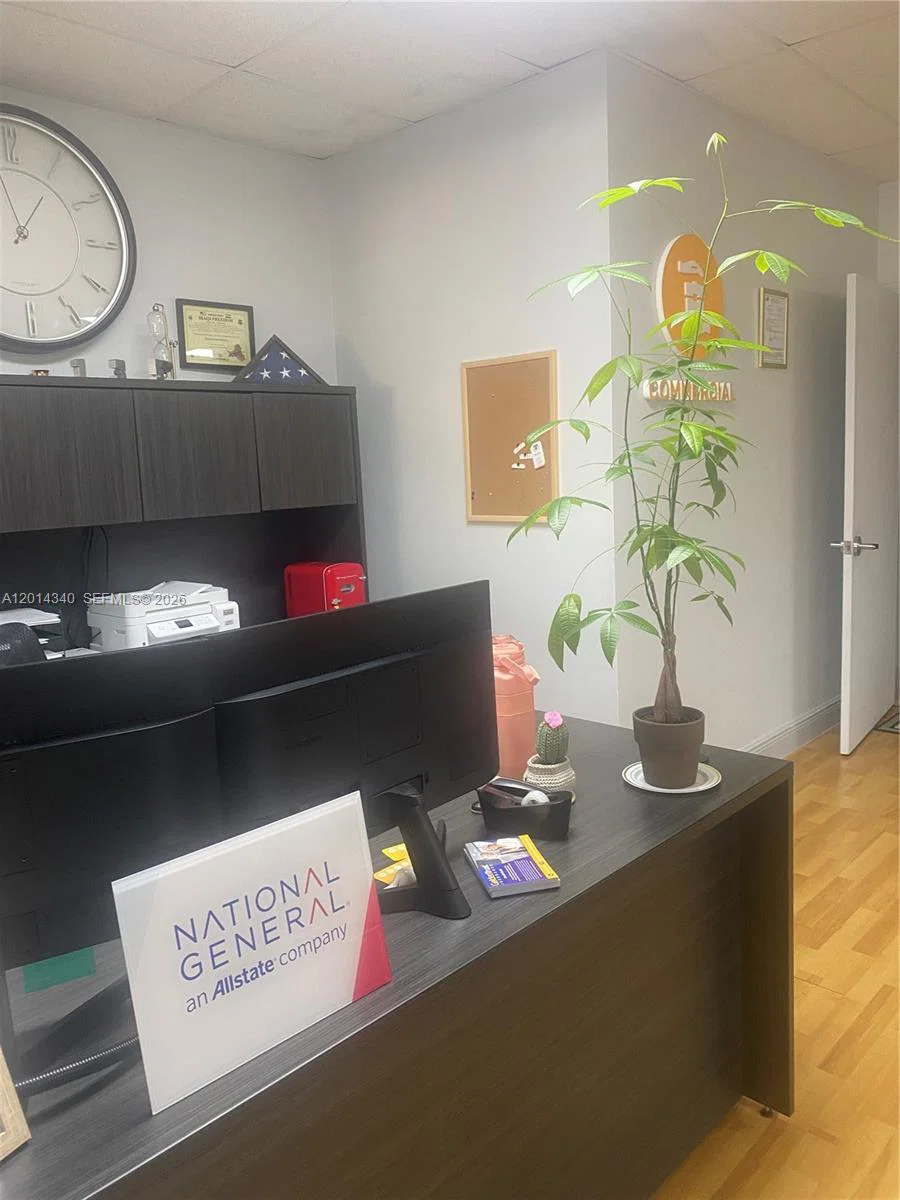 Established Insurance Agency with a Loyal Client Base