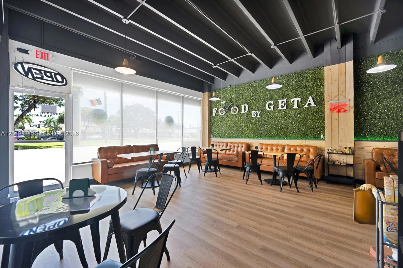 Complete Restaurant Equipment Package with Modern Finishes