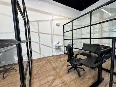 Turnkey Optical Boutique Assets with Custom Luxury Millwork