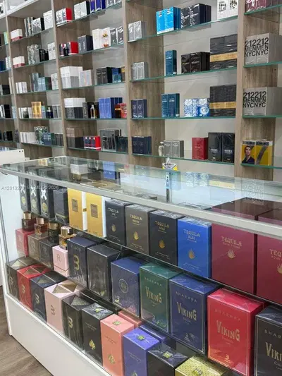 Complete Cosmetics Store Assets with Prime Display Cases