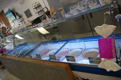 Prime Cafe and Restaurant with Low Rent in High Traffic Location