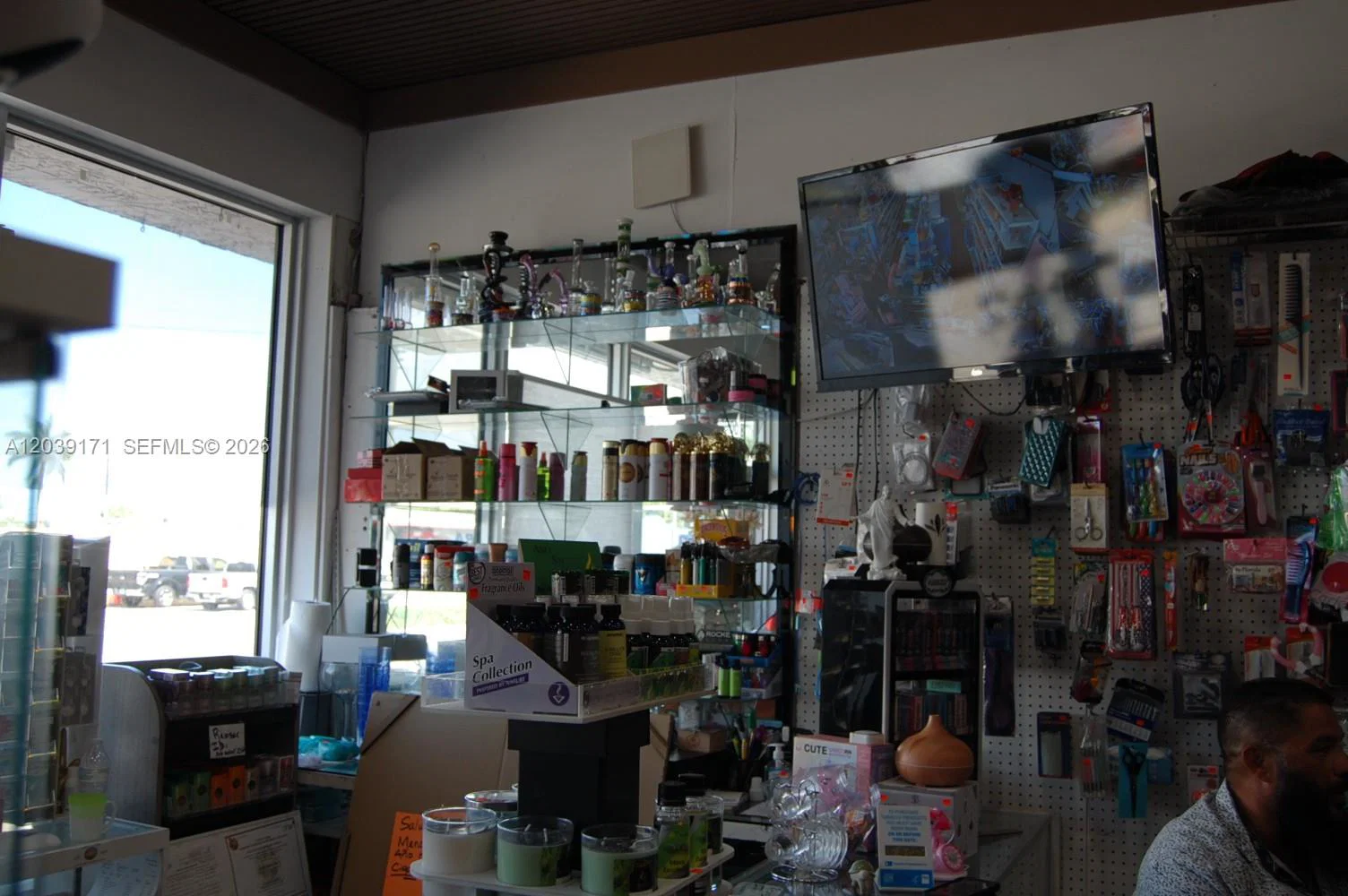 Established Convenience Store with Loyal Customer Base