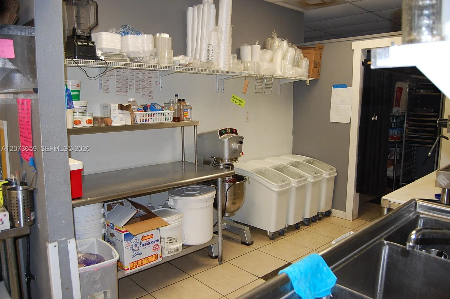 Niche Honduran Grocery and Prepared Food Business with Loyal Clientele