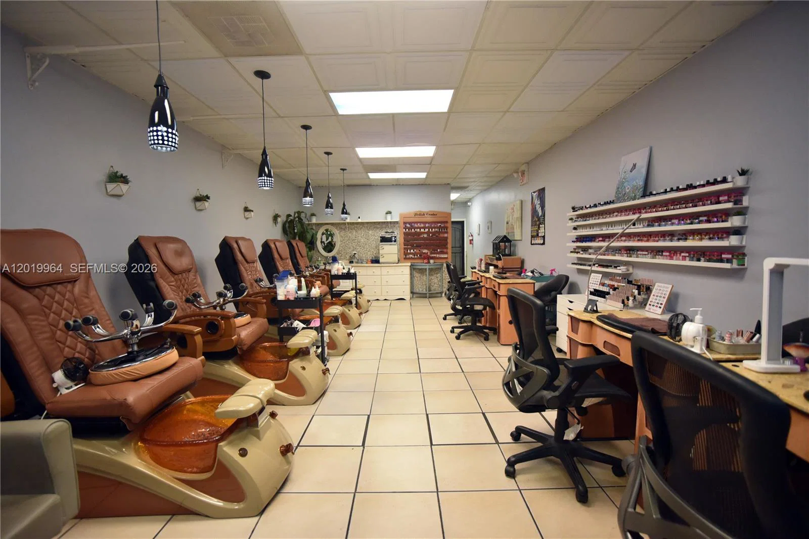 Complete Nail Salon Equipment Package with Established Clientele