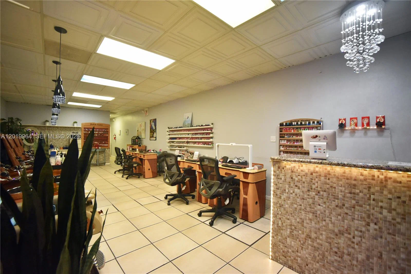 Complete Nail Salon Equipment Package with Established Clientele