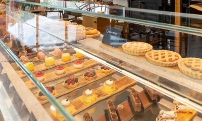 Premier Multi Unit Artisan Bakery  Caf with Central Production Facility