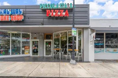 Complete Pizzeria Equipment Package with Commercial Grade Fixtures