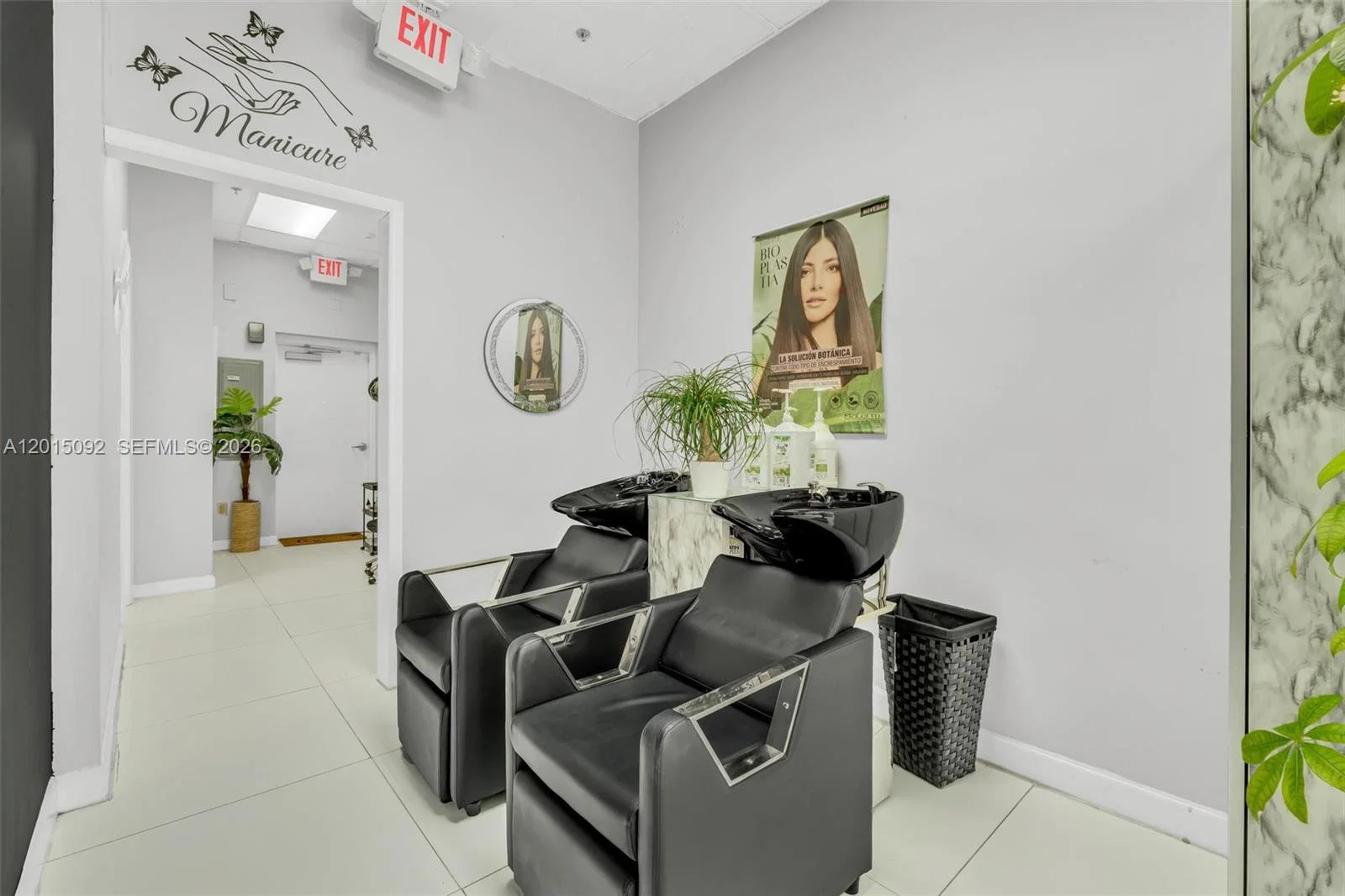 Established Beauty Salon with Loyal Clientele