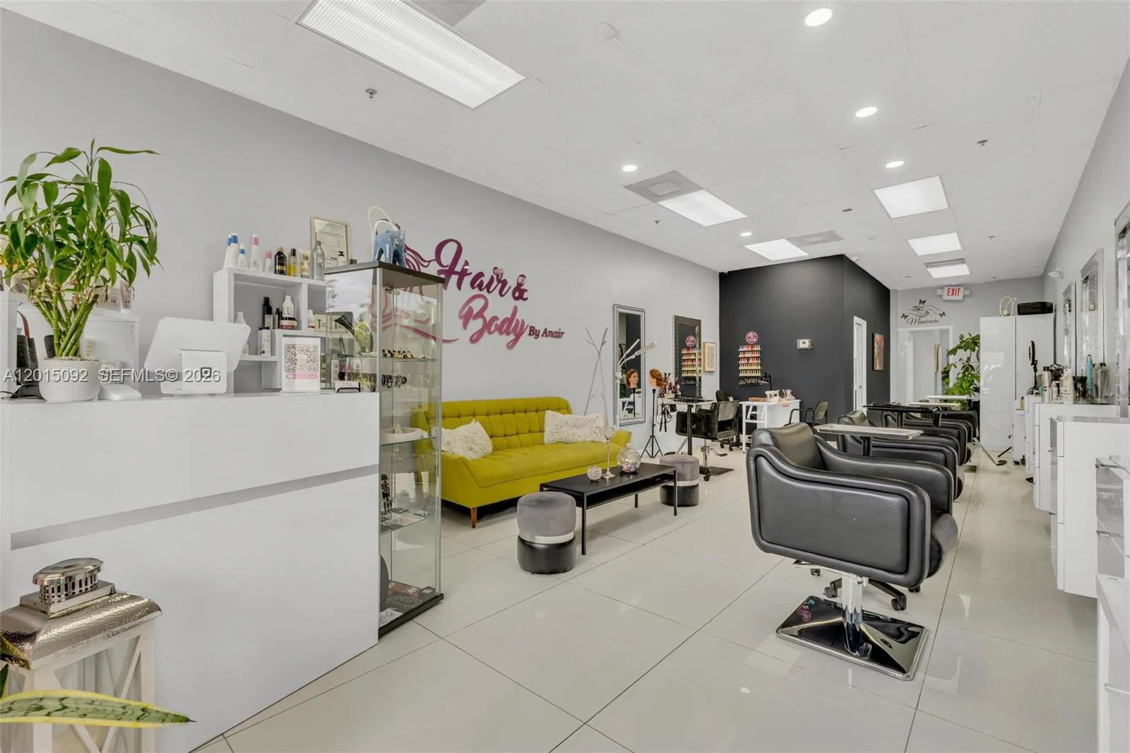 Established Beauty Salon with Loyal Clientele