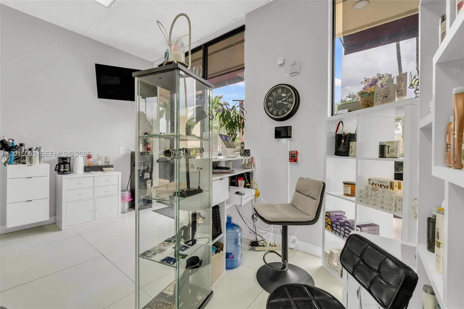 Established Beauty Salon with Loyal Clientele