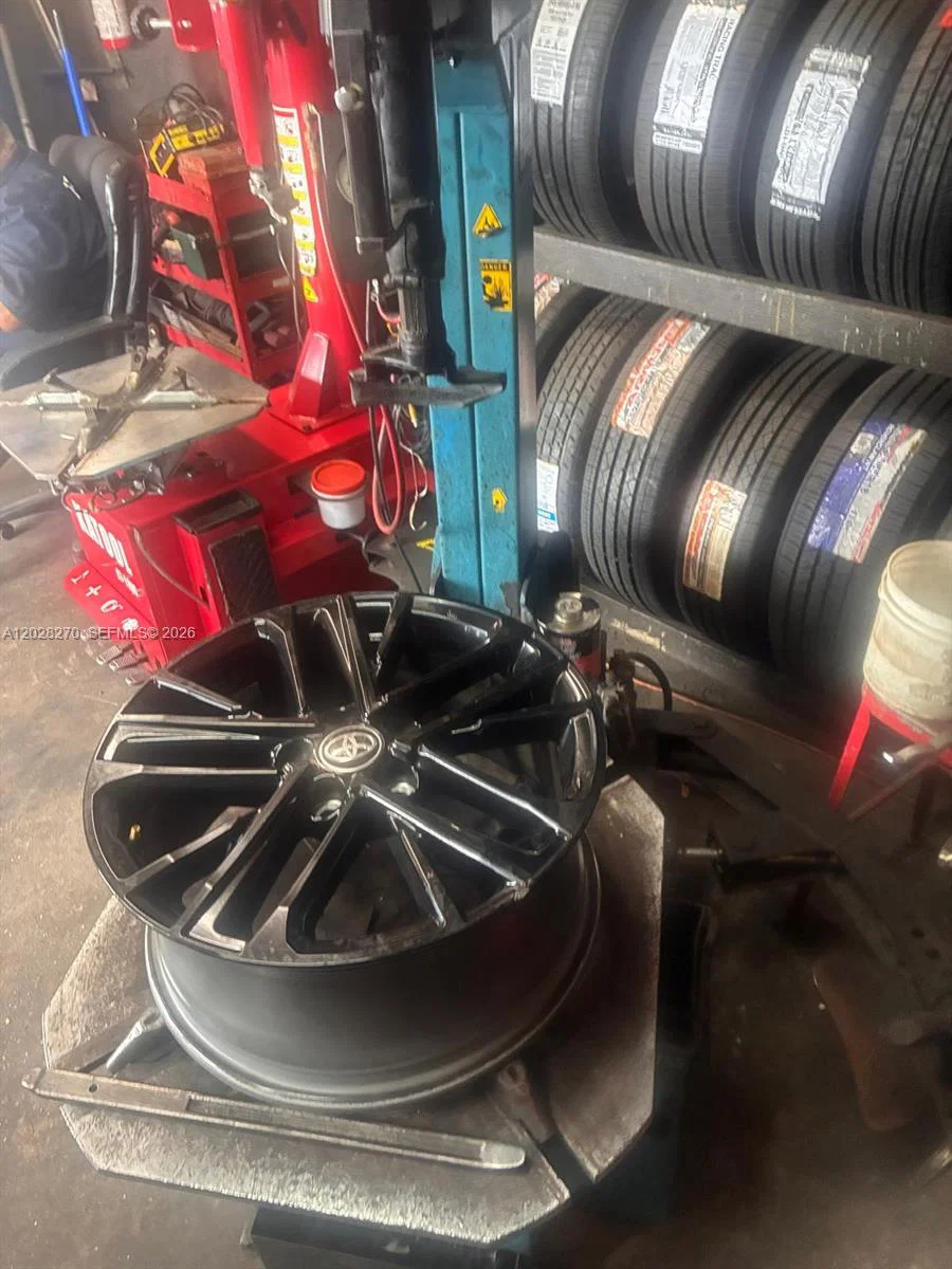 Complete Tire Sales and Service Equipment Package