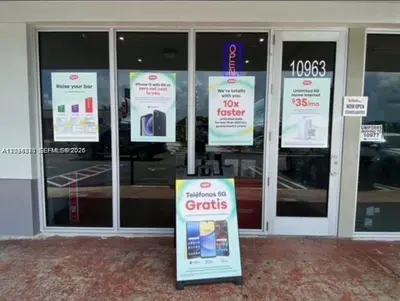 Prime Mobile Phone Sales  Repair with Multi Location Potential