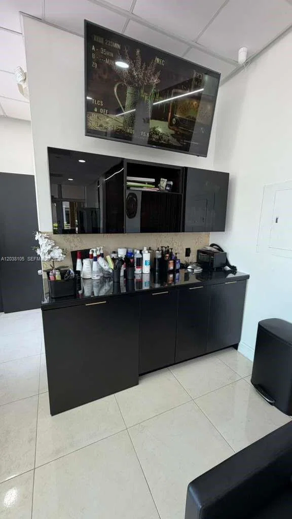 Complete Luxury Hair Salon Equipment Package with Pedicure Spa