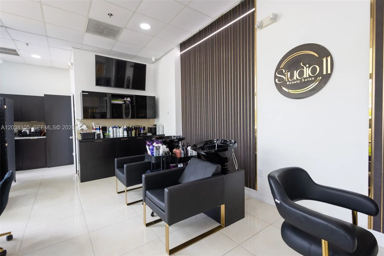 Complete Luxury Hair Salon Equipment Package with Pedicure Spa