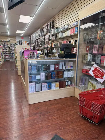 Complete Beauty Supply Retail Setup with Online Sales Platform