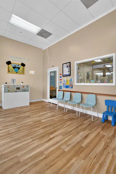 Established Math  Reading Learning Center with Loyal Student Base