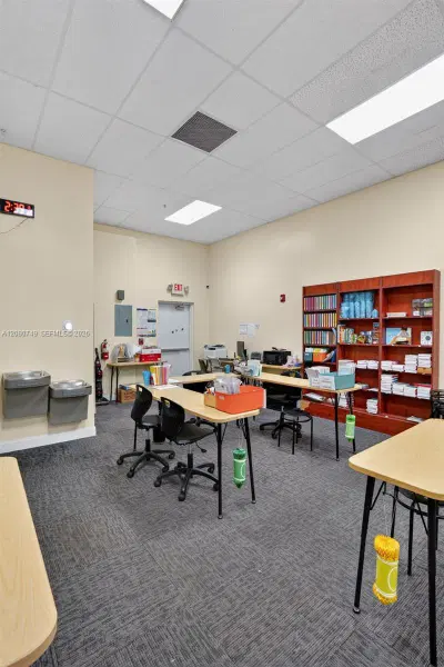 Established Math  Reading Learning Center with Loyal Student Base