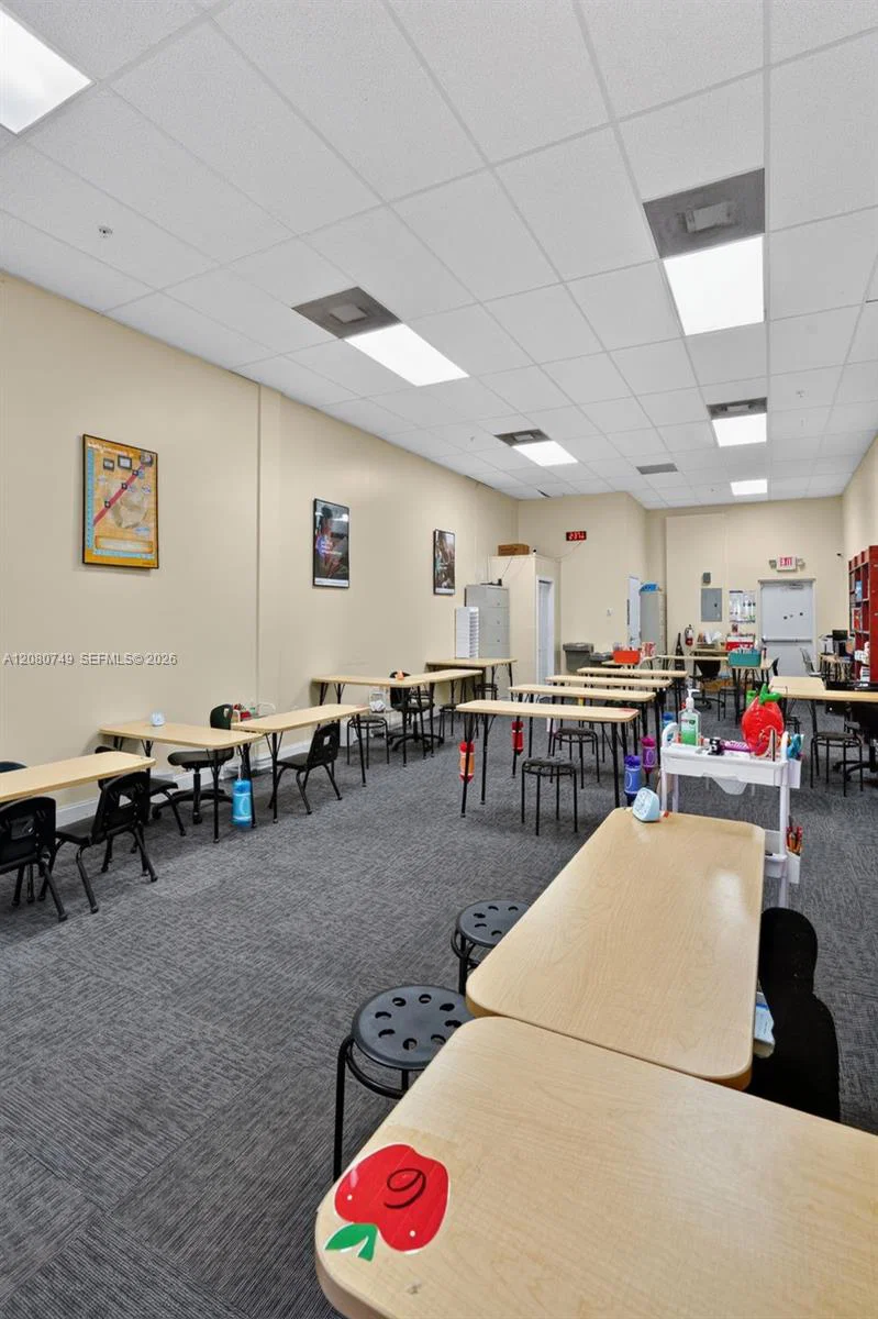 Established Math  Reading Learning Center with Loyal Student Base
