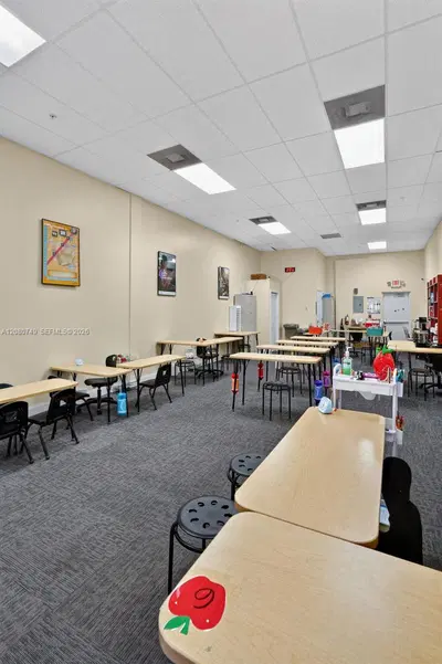 Established Math  Reading Learning Center with Loyal Student Base