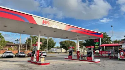 Complete Convenience Store and Gas Station Assets with Full Kitchen