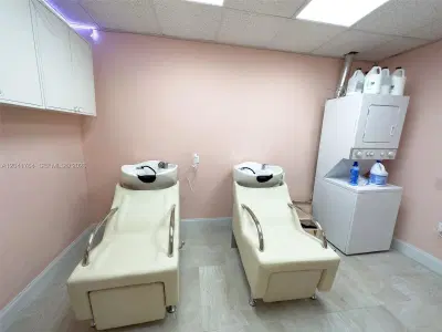 Complete Hair Salon Equipment Package with Premium Italian Stations