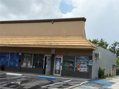 Established Liquor Store with Valuable 3 PS Quota License